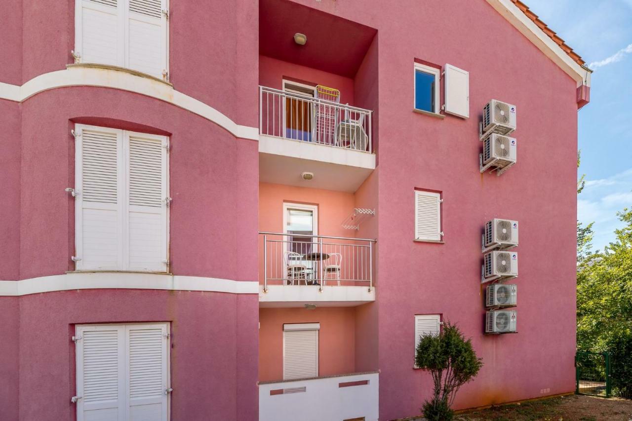 Apartments Tanja Башка Экстерьер фото