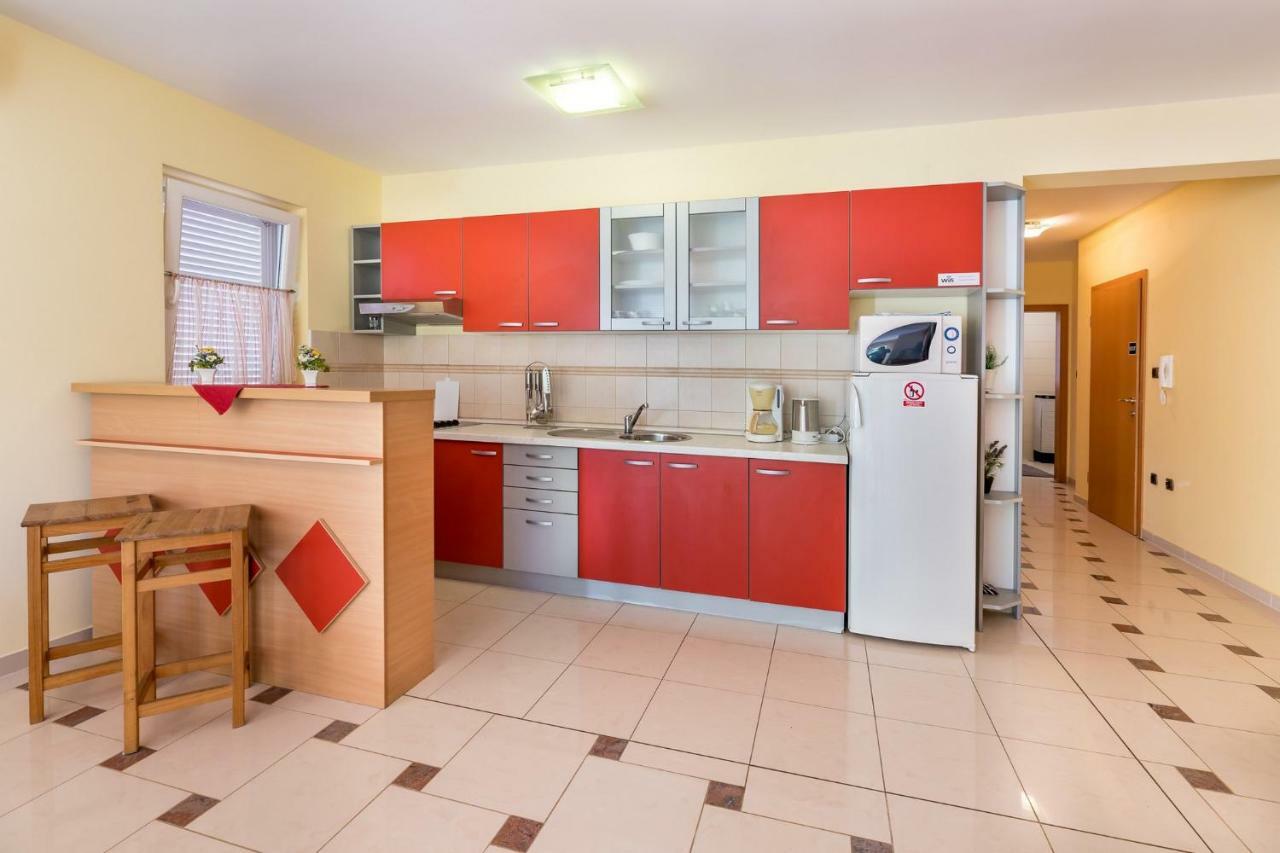 Apartments Tanja Башка Экстерьер фото