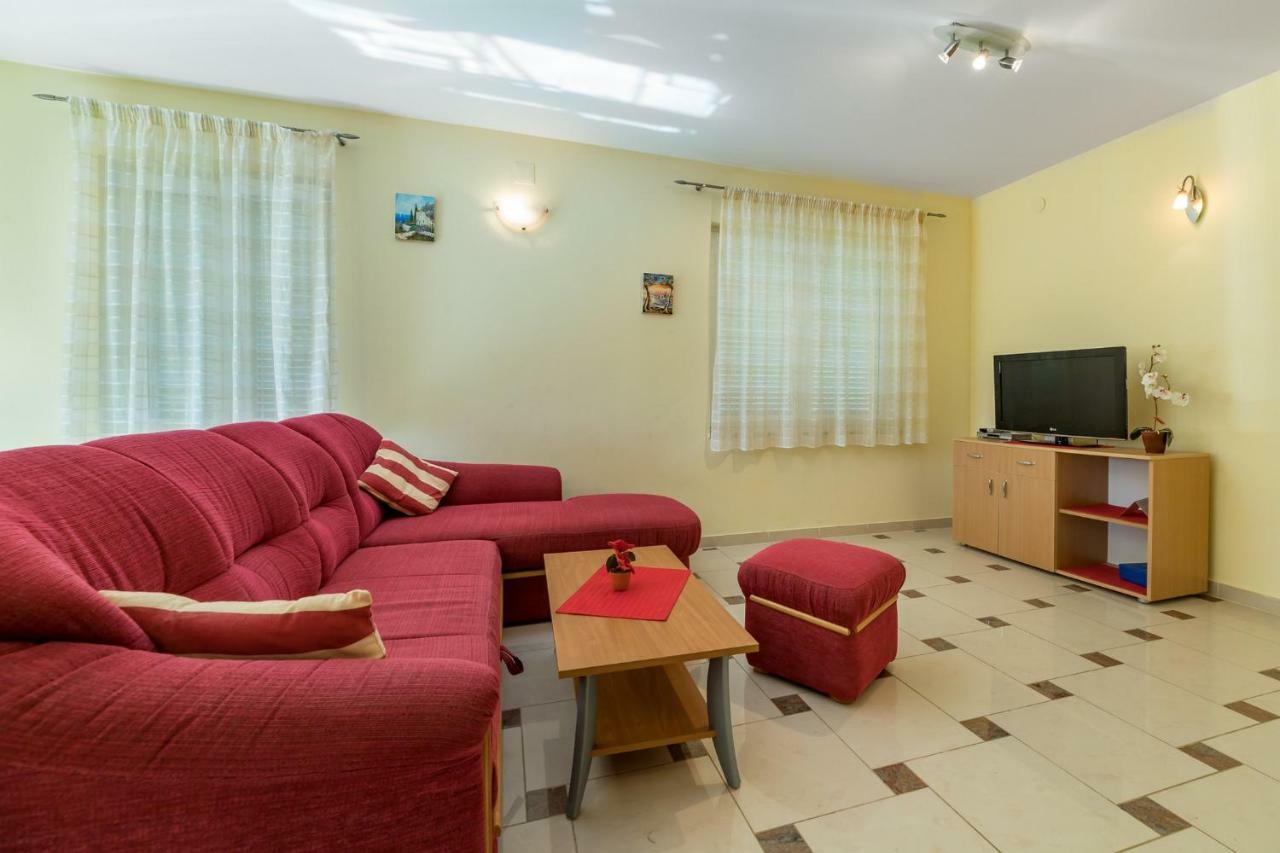 Apartments Tanja Башка Экстерьер фото